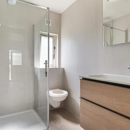 Rcn De Flaasbloem Vakantiepark 5*