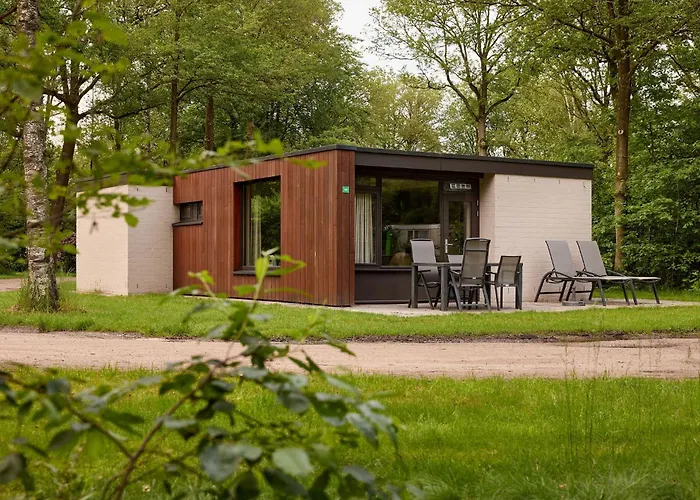 Rcn De Flaasbloem Üdülőpark 5*