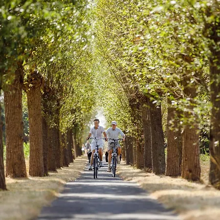 Rcn De Flaasbloem 홀리데이파크 5*